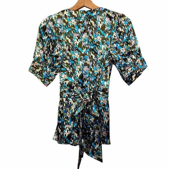 BCBGMAXAZRIA Satin Top Crew Neck Abstract Green Brown Short Sleeves Medium NWT - Picture 2 of 9